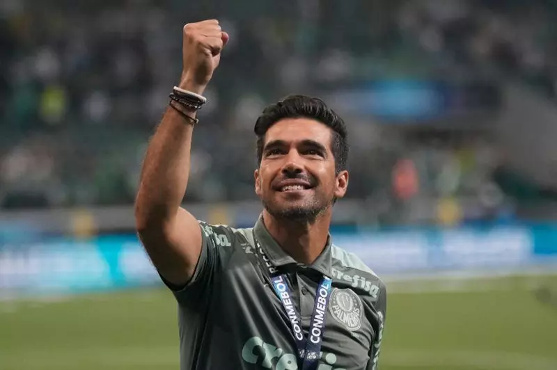 أبيل فيريرا مدرب بالميراس